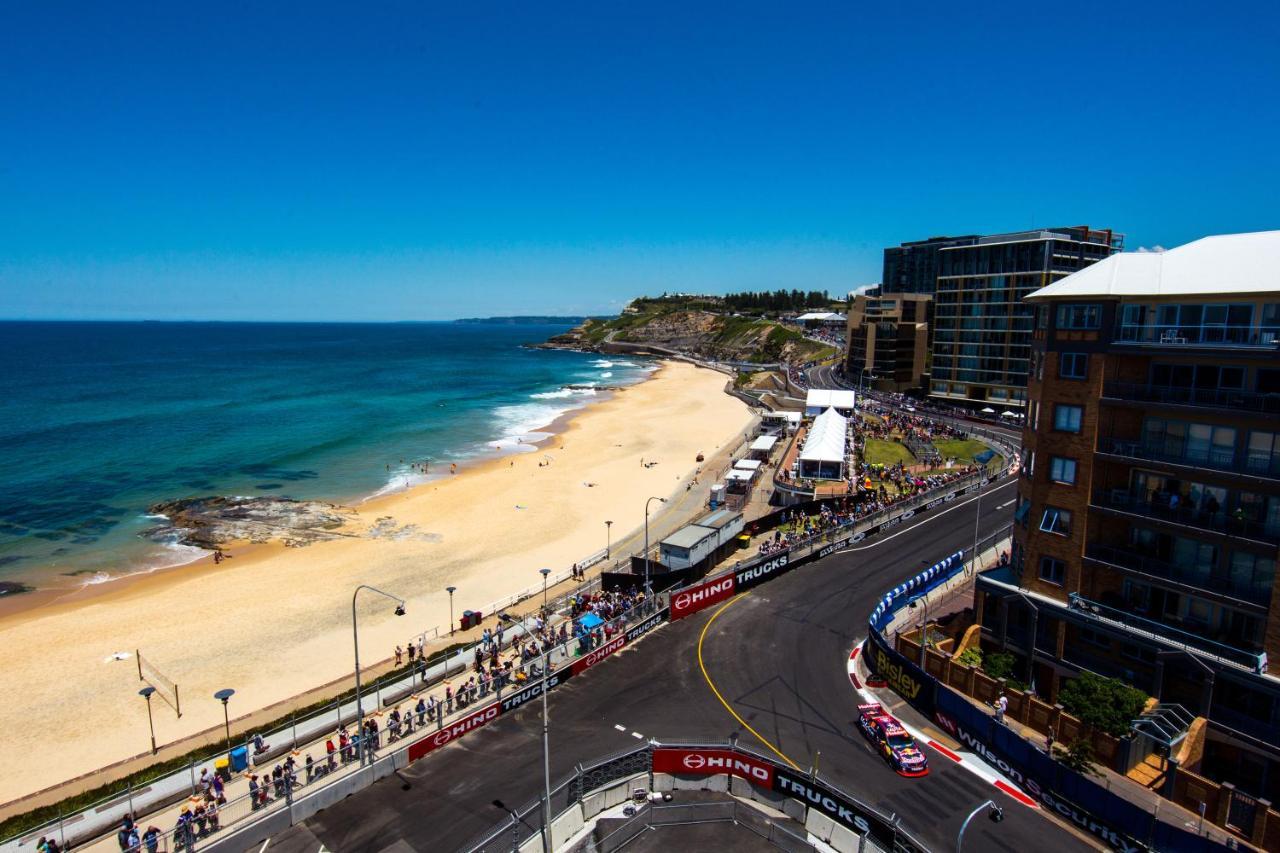 Noah'S On The Beach Hotel Newcastle Exterior photo